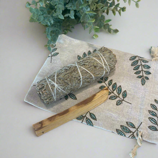 Sacred Cleansing Ritual Set – Sage, Palo Santo & Golden Protective Turmeric Thread